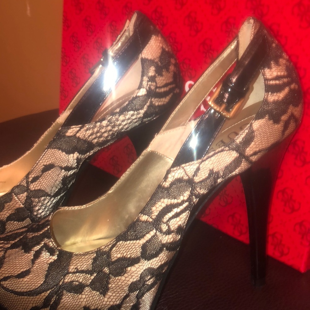 Brand New in Box! Gorgeous Guess Heels!Size 8.5!👠 - Picture 4 of 10